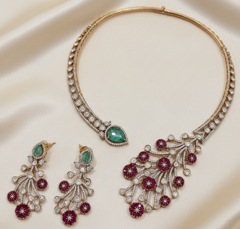 Amira Necklace Set : Royal Elegance
