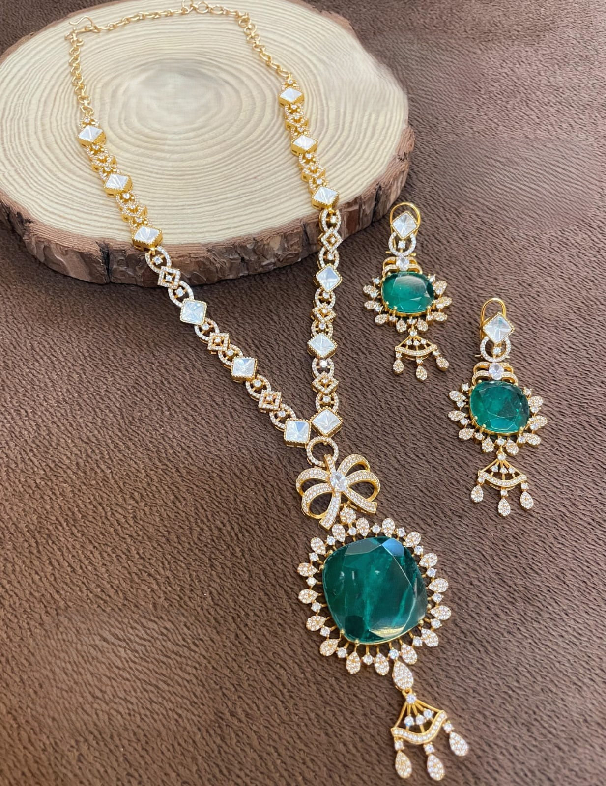 The Aisha Long Necklace Set