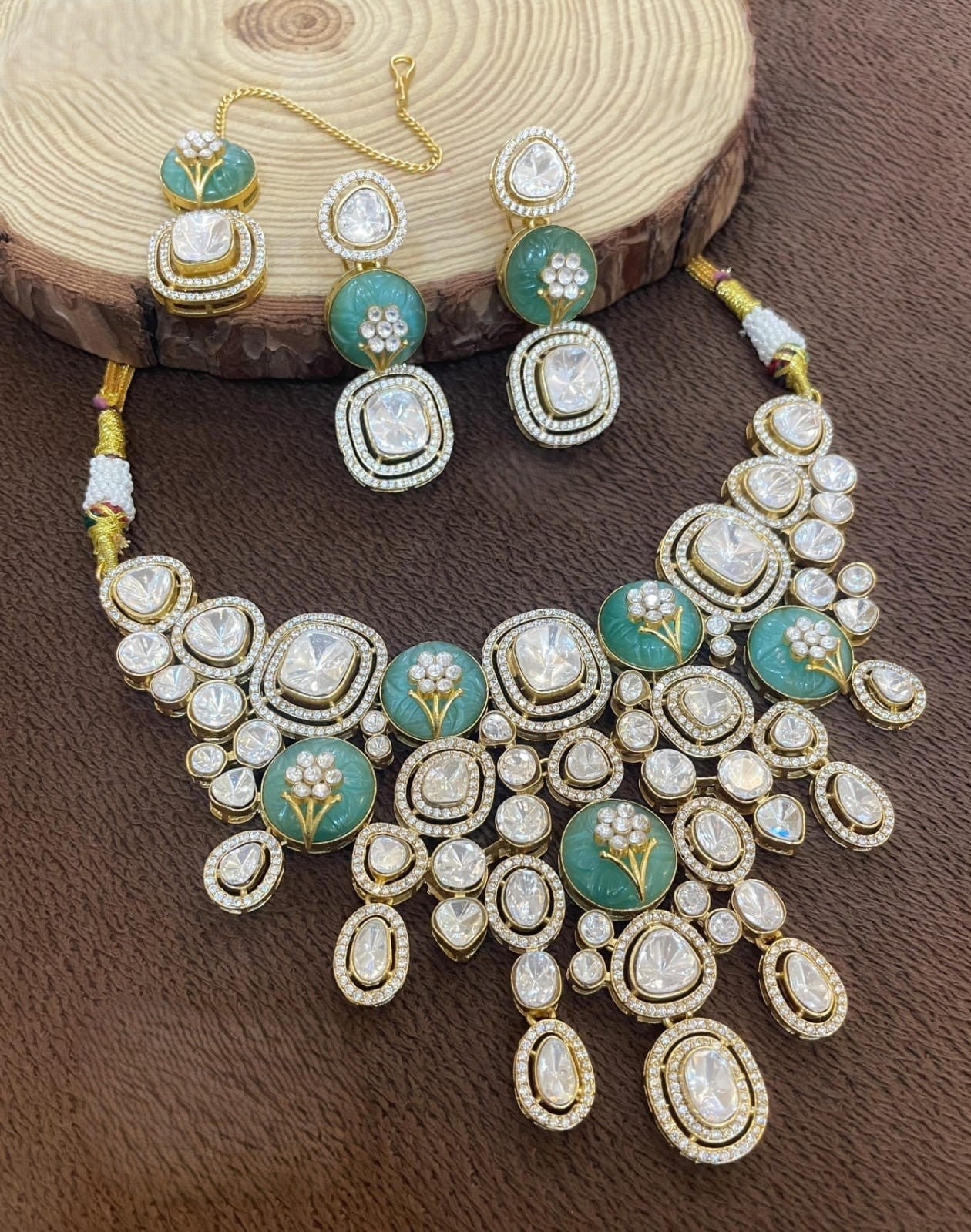 The Meher Mint Necklace Set